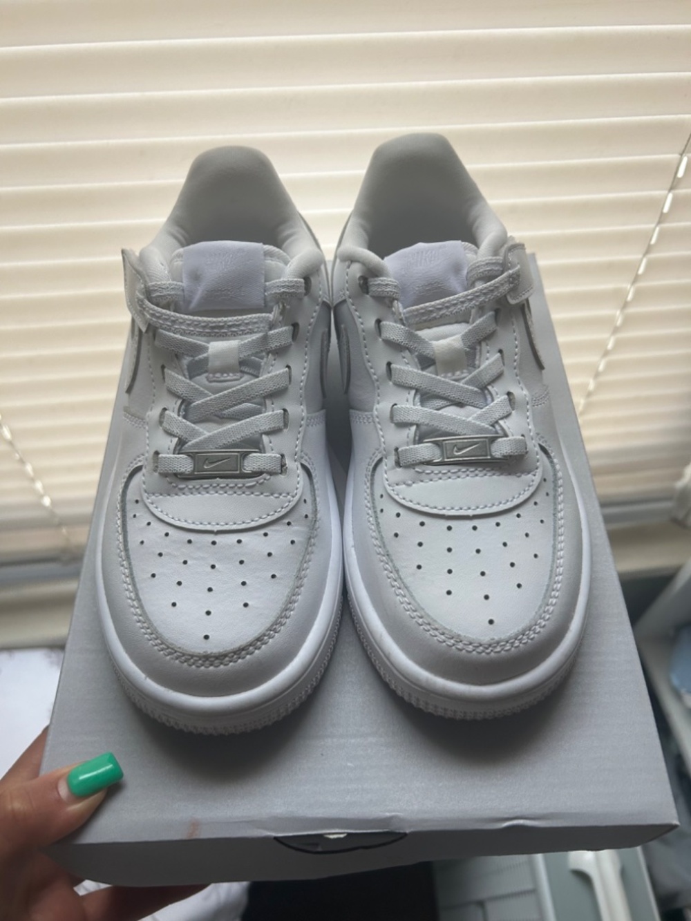 Kids Nike Air Force 1 Size 13C - Picture 2 of 7